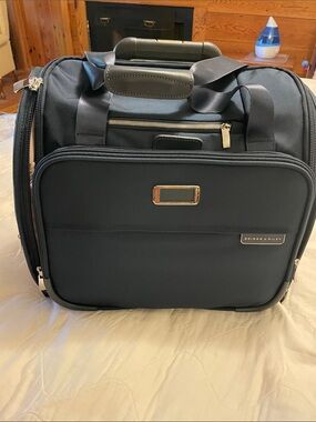 Briggs & Riley Dark Navy Travel Brief - Structured Carry-On Organizer